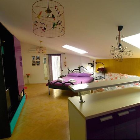 Apartments Mandarina Mali Losinj Phòng bức ảnh