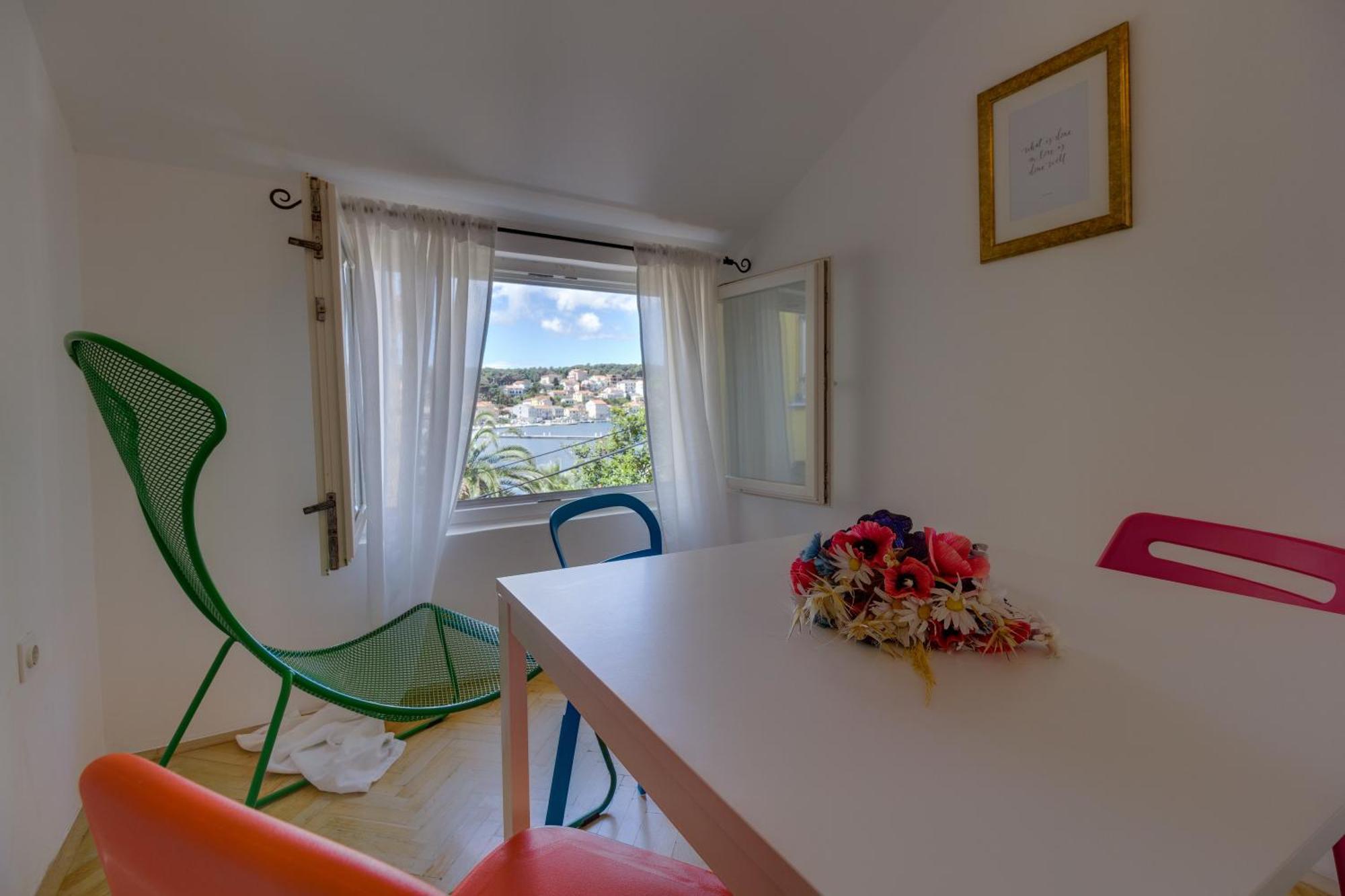 Apartments Mandarina Mali Losinj Phòng bức ảnh